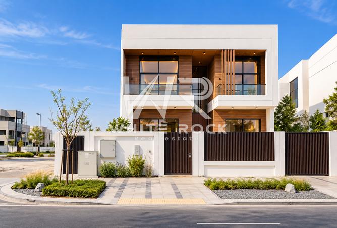 Must See | Luxury 5BR | Exceptional Finishing