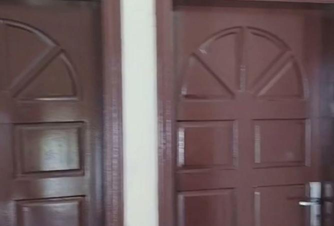 119484001 - Property Image 3