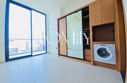 Apartment - Studio - 1 for rent in Binghatti House - District 10 - Jumeirah Village Circle - Dubai Apartment - Studio - 1 for rent in Binghatti House - District 10 - Jumeirah Village Circle - Dubai