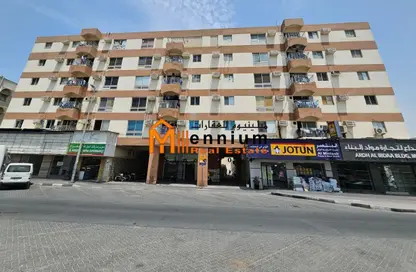 عمارة بالكامل - استوديو للبيع في المنطقة الصناعية رقم 4 - المنطقة الصناعية بالشارقة - الشارقة