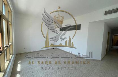 Apartment - 1 Bedroom - 1 Bathroom for rent in Al Majaz 2 - Al Majaz - Sharjah Apartment - 1 Bedroom - 1 Bathroom for rent in Al Majaz 2 - Al Majaz - Sharjah