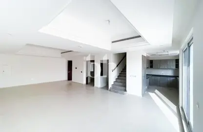 تاون هاوس - 4 غرف نوم - 4 حمامات للايجار في قرية ماربيلا - قمم النصر - مدينة دبي الرياضية - دبي