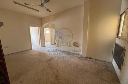 Apartment - 2 Bedrooms - 2 Bathrooms for rent in Abu Shagara building - Abu shagara - Sharjah