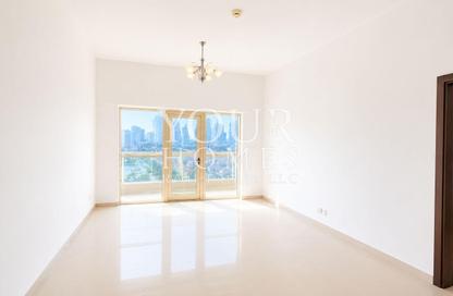 Apartment - 1 Bedroom - 2 Bathrooms for rent in Dana Tower - District 12 - Jumeirah Village Circle - Dubai