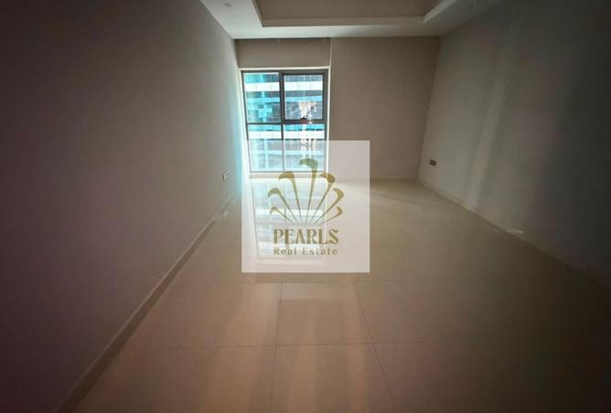 132067618 - Property Image 2