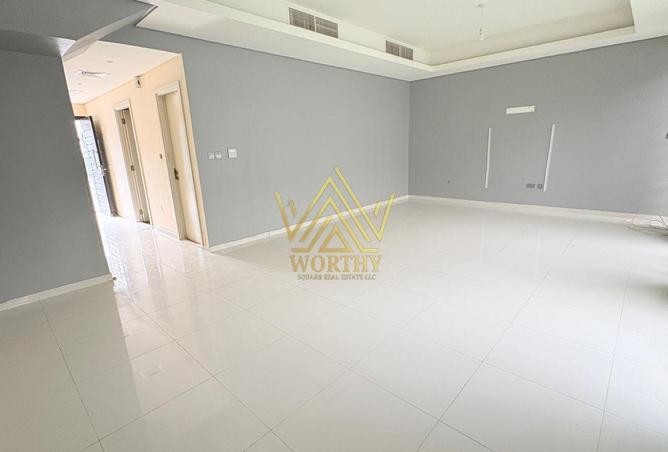 68280369 - Property Image 3