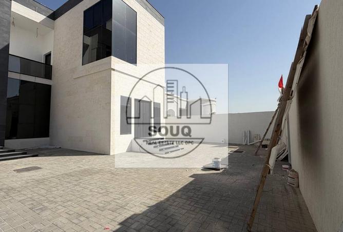 74231657 - Property Image 3