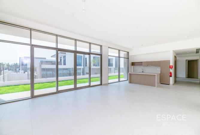 71087008 - Property Image 3