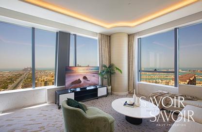 Apartment - 1 - 2 for rent in The Palm Tower - Palm Jumeirah - Dubai
