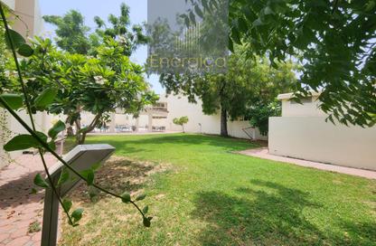 Villa - 4 Bedrooms - 5 Bathrooms for rent in Jumeirah 1 Villas - Jumeirah 1 - Jumeirah - Dubai Villa - 4 Bedrooms - 5 Bathrooms for rent in Jumeirah 1 Villas - Jumeirah 1 - Jumeirah - Dubai