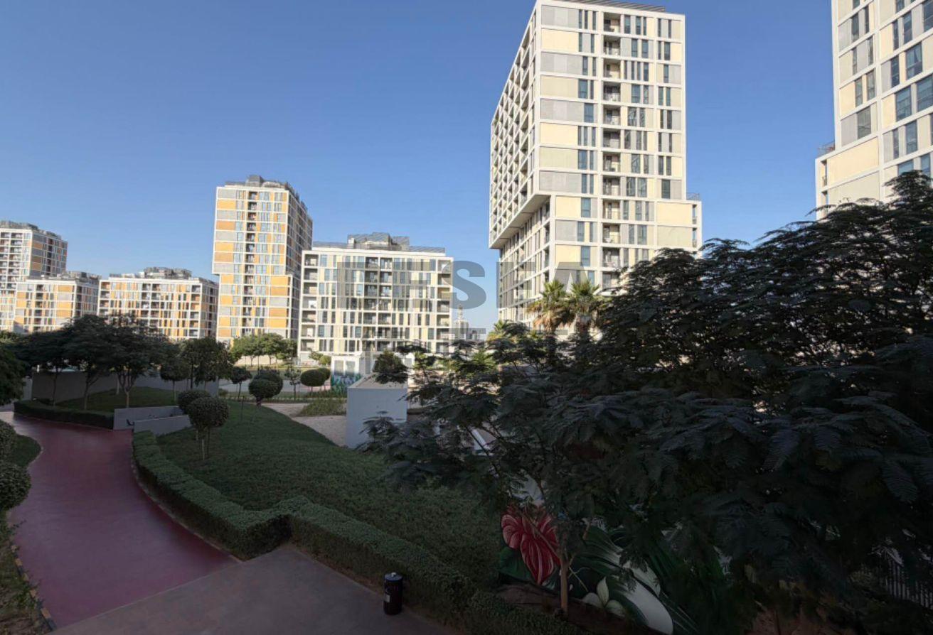 Exclusive | Vacant | Garden view