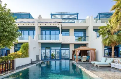 Villa - 5 Bedrooms - 6 Bathrooms for rent in Palma Residences - Palm Jumeirah - Dubai