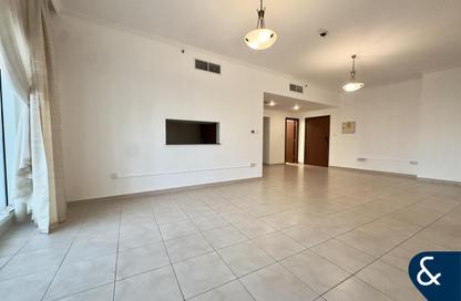 Apartment - 2 Bedrooms - 3 Bathrooms for rent in Burj Al Nujoom - Downtown Dubai - Dubai
