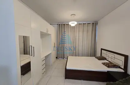 شقة - 1 حمام للايجار في كريستال مساكن - منطقة 11 - قرية جميرا الدائرية - دبي