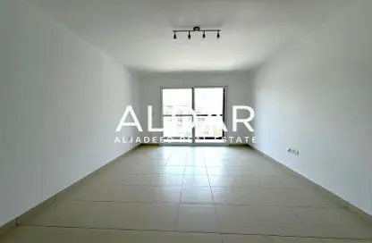 Apartment - 1 Bedroom - 2 Bathrooms for rent in Oxford Building - District 14 - Jumeirah Village Circle - Dubai