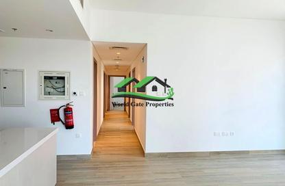 Apartment - 3 Bedrooms - 3 Bathrooms for sale in Waters Edge - Yas Island - Abu Dhabi