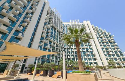 Apartment - Studio - 1 Bathroom for rent in Farhad Azizi Residence - Dubai Healthcare City 2 - Al Jaddaf - Dubai