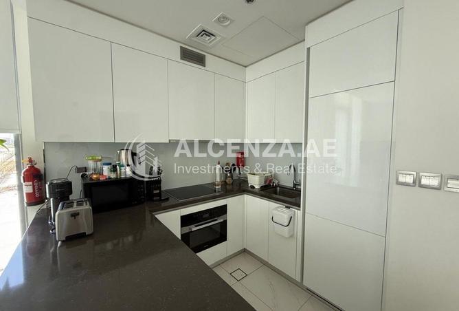 104120687 - Property Image 3