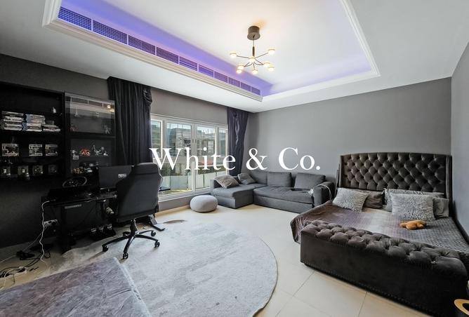 73841812 - Property Image 3