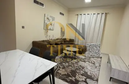 شقة - غرفة نوم - 2 حمامات للايجار في 2 المويهات - المويهات - عجمان شقة - غرفة نوم - 2 حمامات للايجار في 2 المويهات - المويهات - عجمان