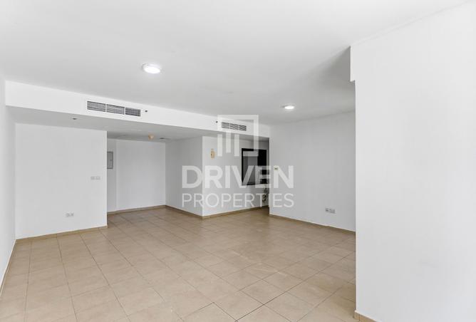 131542171 - Property Image 3