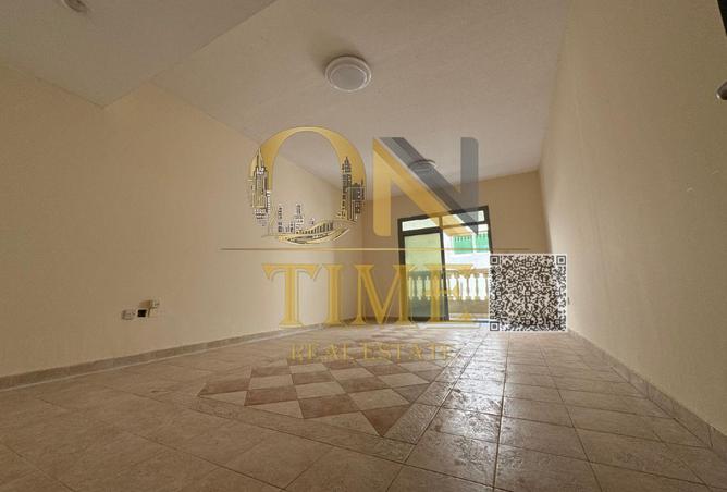 73860681 - Property Image 2