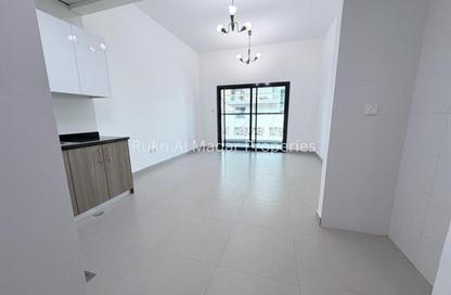Apartment - Studio - 1 for rent in Le Bistrot - International City Phase 2 - Al Warsan 4 - Al Warsan - Dubai Apartment - Studio - 1 for rent in Le Bistrot - International City Phase 2 - Al Warsan 4 - Al Warsan - Dubai