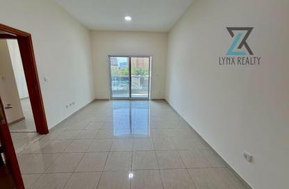 Apartment - 2 - 3 for rent in Mohammed Saeed Hareb Building (KML3) - Oud Metha - Bur Dubai - Dubai