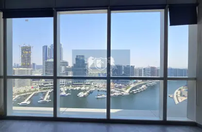 مكتب - استوديو للايجار في B2B  برج - الخليج التجاري - دبي