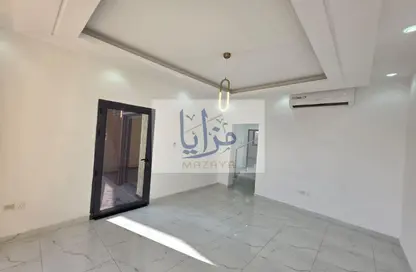 تاون هاوس - 5 غرف نوم - 8 حمامات للايجار في الزاهية جاردنز - الزاهية - عجمان