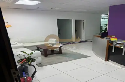مكتب - استوديو للايجار في مجمع شون للأعمال - مجمع دبي للاستثمار - دبي