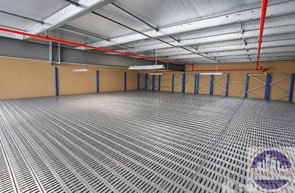 Warehouse - Studio for rent in Jebel Ali Industrial - Jebel Ali - Dubai