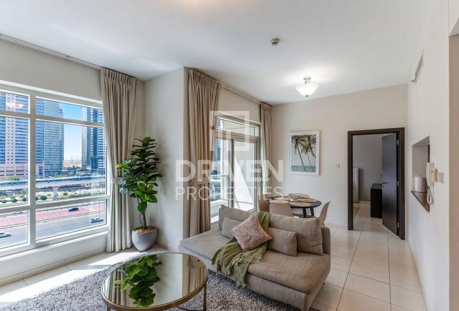 102820988 - Property Image 3