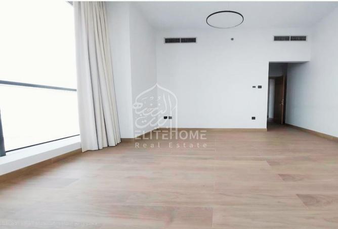 127024431 - Property Image 2