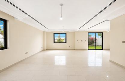 Villa - 5 - 6 for sale in Casa - Arabian Ranches 2 - Dubai