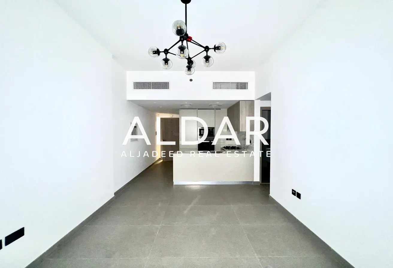 156230400 - Property Main Image