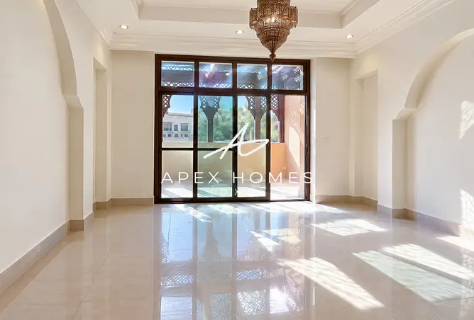 164568898 - Property Image 3