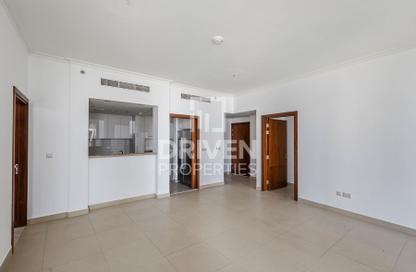 Apartment - 2 - 3 for rent in Burj Vista Tower 1 - Burj Vista - Downtown Dubai - Dubai
