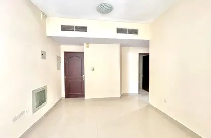 Apartment - 1 Bedroom - 1 Bathroom for rent in Muwaileh 3 Building - Muwaileh - Sharjah