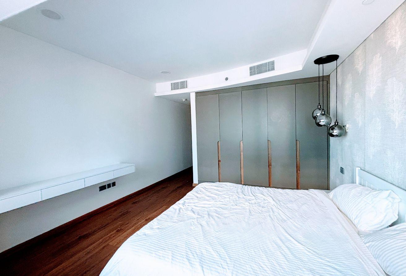 Upgraded Simplex | Furnished | Vacant photo 19