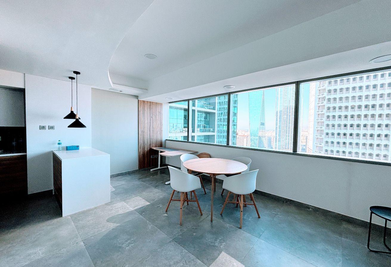 Upgraded Simplex | Furnished | Vacant photo 22