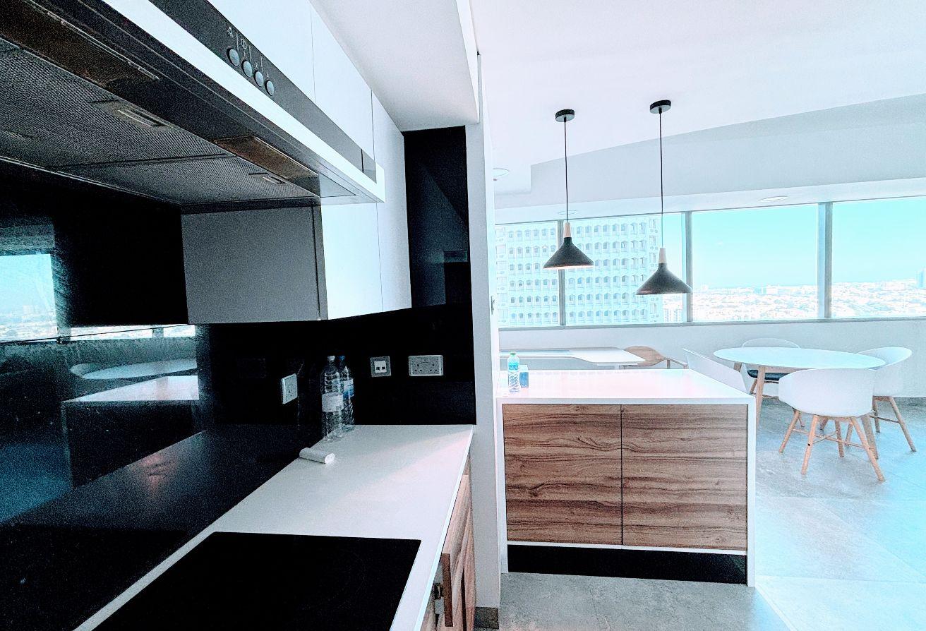 Upgraded Simplex | Furnished | Vacant photo 6