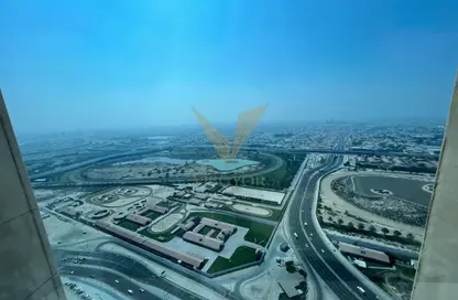 شقة - 2 غرف نوم - 3 حمامات للايجار في برج تشرشل السكني - أبراج تشرشل - الخليج التجاري - دبي