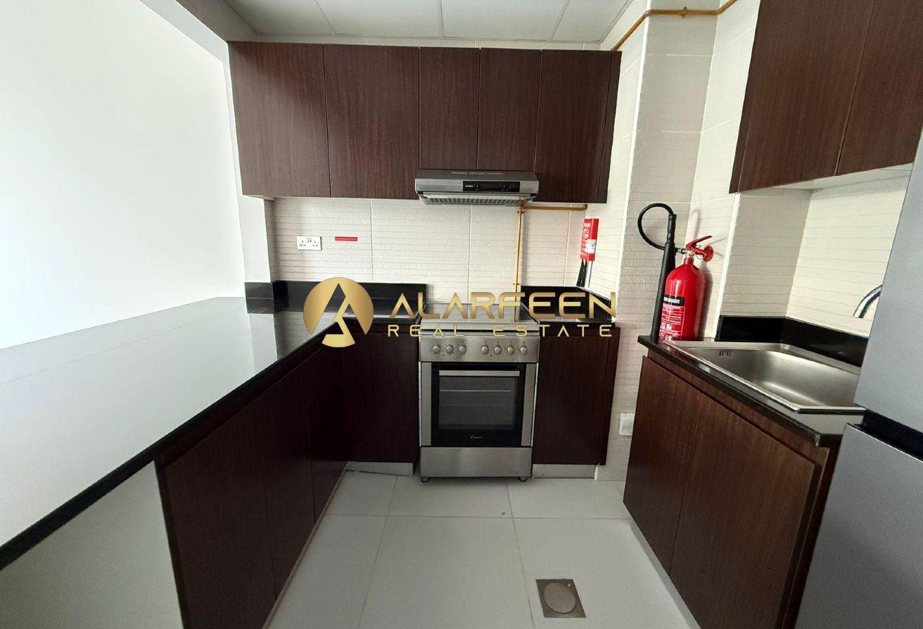 Mid Floor | Premium 1BR | Vacant photo 6
