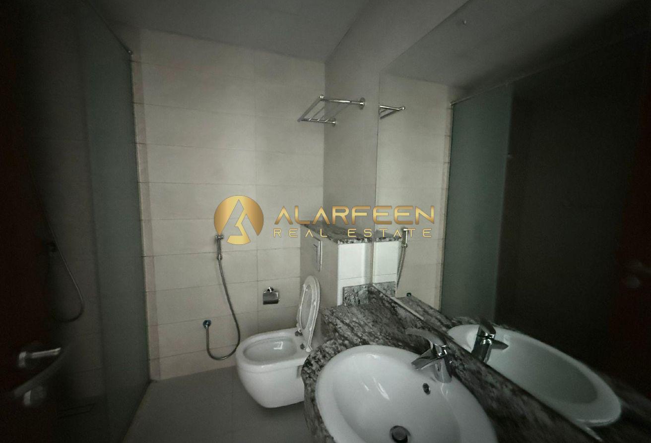 Mid Floor | Premium 1BR | Vacant photo 9