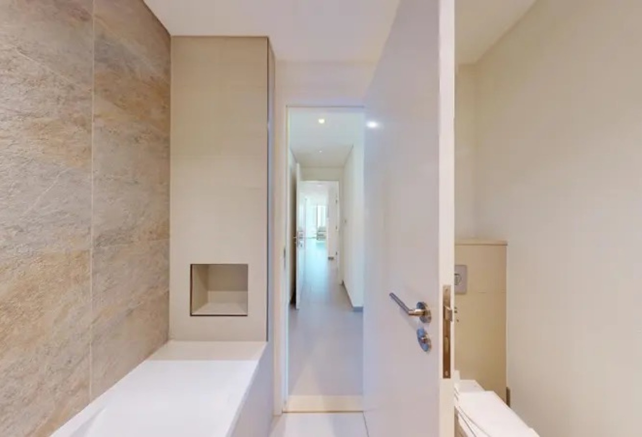 Cozy Apartment| Corner Unit | Amazing View — image 13