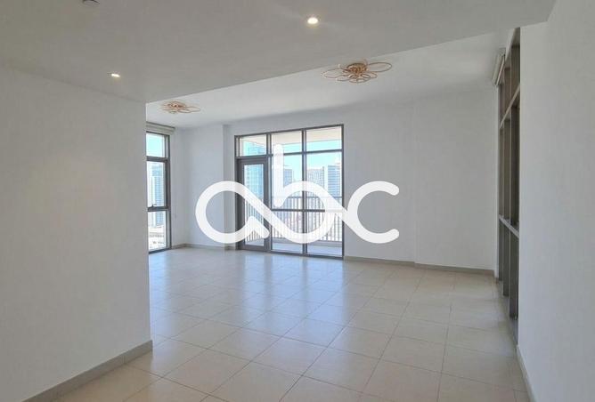 73842386 - Property Image 2