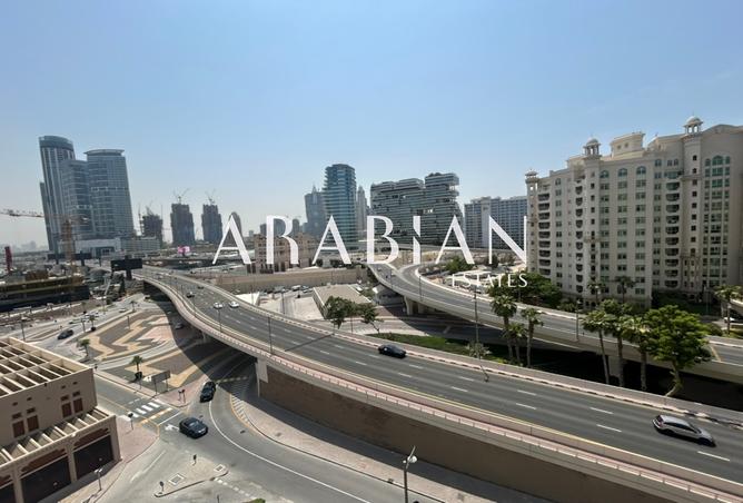 إعلان جديد | نوع C | خالٍ | بائع متحمس