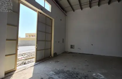 مستودع - استوديو - 1 حمام للايجار في الجرف الصناعية 1 - الجرف الصناعية - عجمان