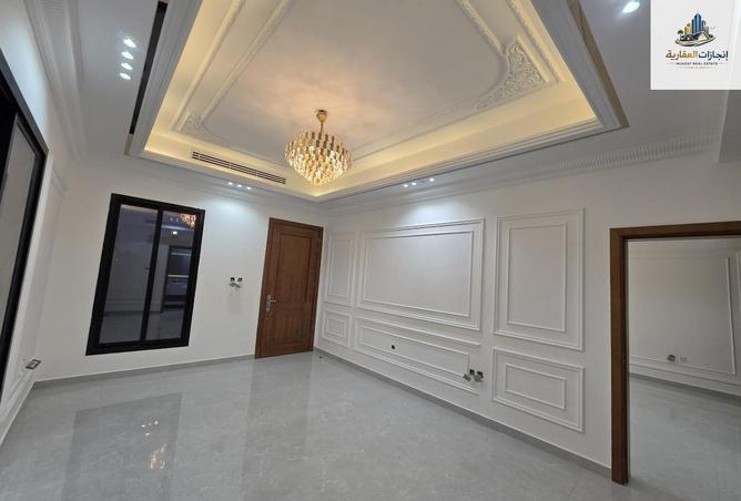 67464278 - Property Image 3